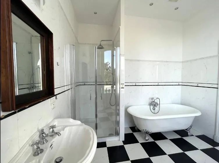 Villa Adelaida Nice